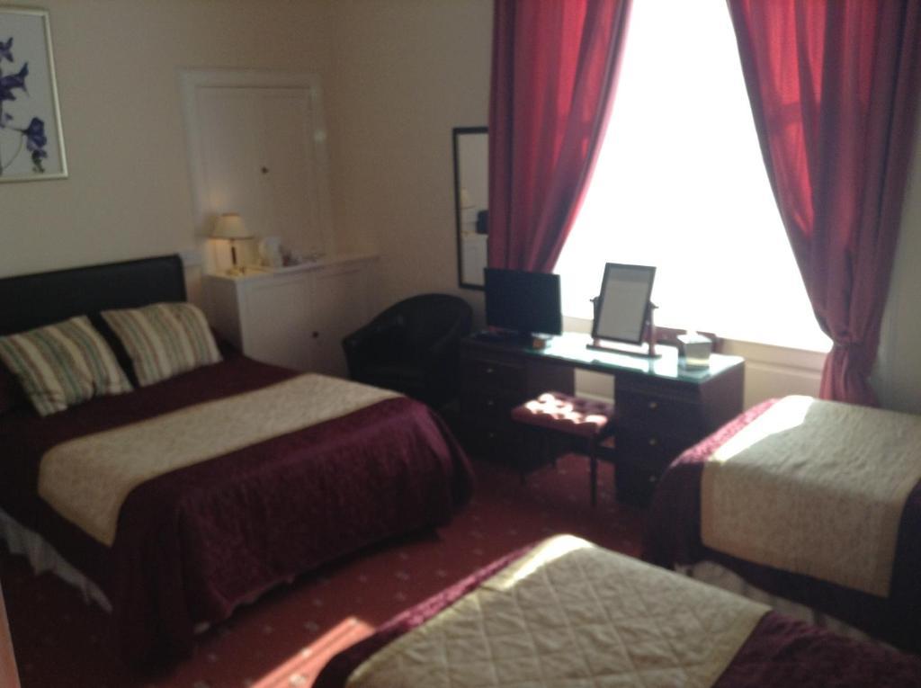 The Richmond Guest House Ayr Exterior photo